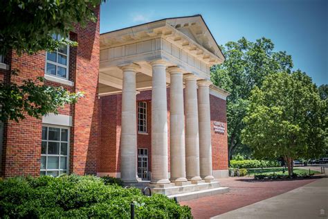 Popular majors include Business, Communications, and Biology. . Ole miss honors college acceptance rate